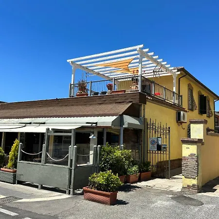 Relax Clementina Lägenhet Fiumicino